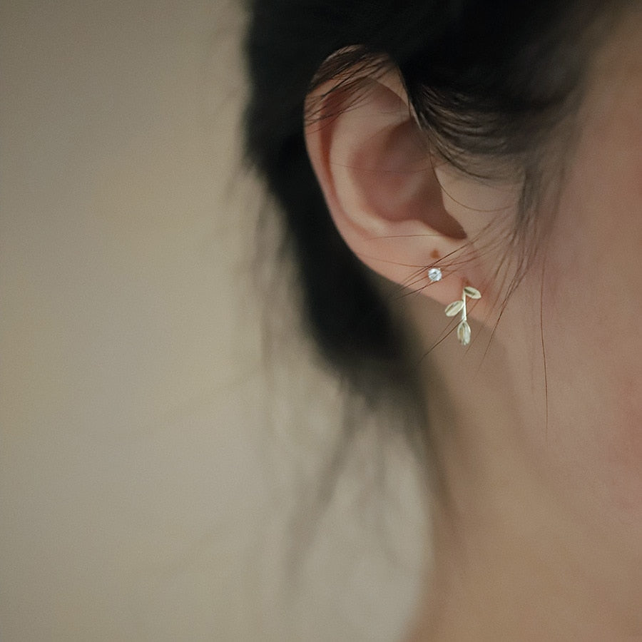 Golden leaf earrings